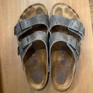 genuine birkenstocks for men! size 44!